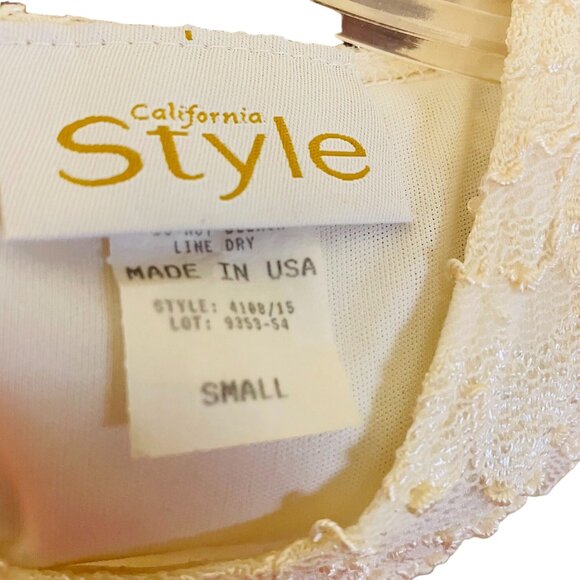 California Style Womens 2 Piece Blouse Sleeveless Ivory Lace Size Small Cardigan - Picture 6 of 14
